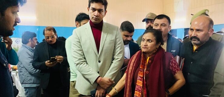 Dr Rashmi Singh addresses public grievances, highlights cultural initiatives