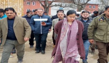 DC Kupwara visits various polling stations to take stock of arrangements