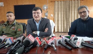 Lok Sabha Election 2024 DEO Baramulla holds a press conference