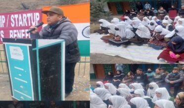 Lok Sabha Elections-2024- VAFs under SVEEP held in different educational Zones of Kupwara