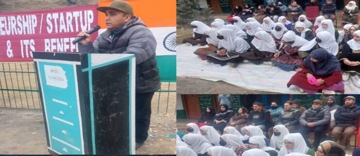 Lok Sabha Elections-2024- VAFs under SVEEP held in different educational Zones of Kupwara