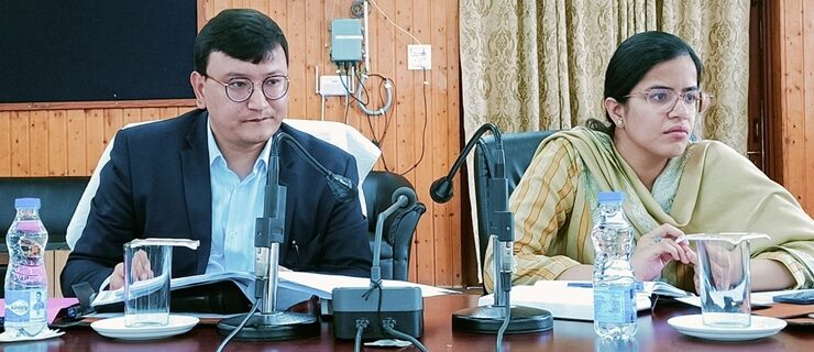 RO, 1-Baramulla Parliamentary Constituency chairs a comprehensive preparatory meeting