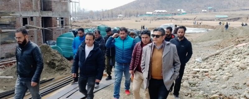 کمشنر ریلیف اینڈ رِی ہیبلٹیشن کا جنوبی کشمیر کا دورہ