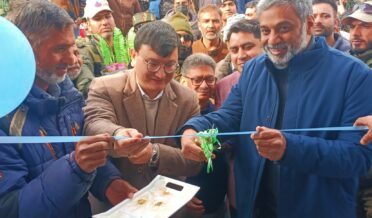 ایڈیشنل چیف سیکرٹری شالین کابرا نے پٹن کا دورہ کیا