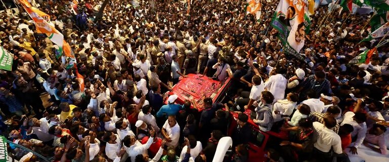 ہندوستان میں لڑائی ’دھاراوی‘ اور ’اڈانی‘ کے درمیان ہے، ’بھارت جوڑو نیائے یاترا‘ کے آخری دن راہل کا خطاب