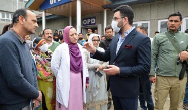 سیکرٹری صحت و طبی تعلیم نے میٹرنٹی ہسپتال سکمز کی کارکردگی کا جائزہ لیا
