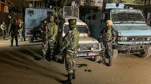 Firing by armed gunmen in Jabalipora Bijbahara