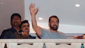 سلمان خان کے گھر کے باہر فائرنگ،چار راؤنڈ فائرنگ، پولیس نے سیکیورٹی بڑھا دی