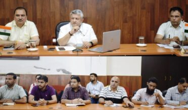 ضلع ترقیاتی کمشنر رِیاسی نے ترقیاتی اِنڈکس پر پنچایتوں کی کارکردگی کا جائزہ لیا