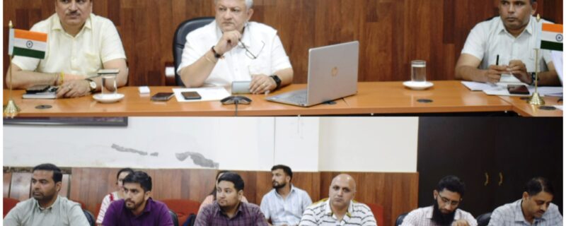 ضلع ترقیاتی کمشنر رِیاسی نے ترقیاتی اِنڈکس پر پنچایتوں کی کارکردگی کا جائزہ لیا