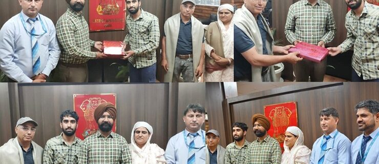 DC Doda congratulates Parents of NEET 2024 Topper Deedwar of Doda Town