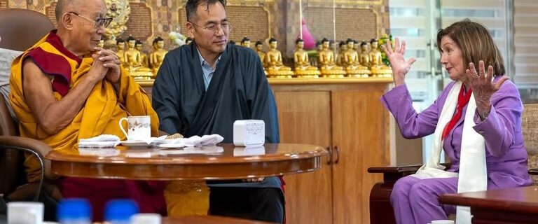 ہندوستان نے دلائی لامہ سے متعلق چین کے اعتراضات کو مسترد کیا