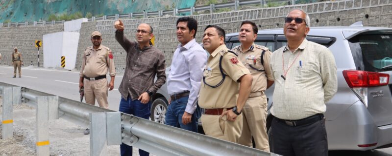 Secretary reviews upgradation, maintenance work on NH-44 in view of SANJY-2024