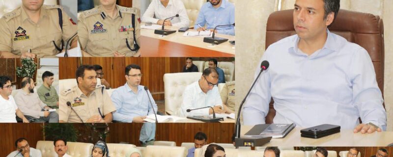 DC Srinagar reviews arrangements for celebration of Independance-Day, 2024