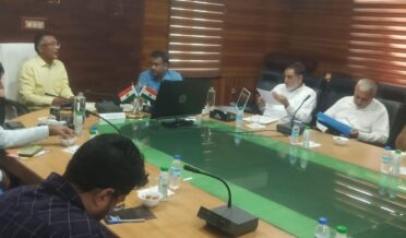 پرنسپل سیکرٹری محکمہ زرعی پیداوار نے فروٹ اینڈ ویجی ٹیبل ٹرمینل مارکیٹ کے کام کاج کا جائزہ لیا