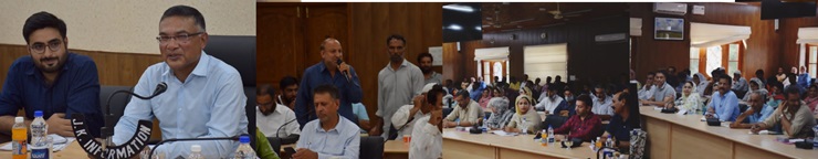 Shailendra Kumar chairs Public Darbar in Budgam