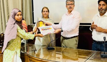 جموںوکشمیر ایڈز کنٹرول سوسائٹی نے نوجوانوں کے عالمی دِن کے موقعہ پر آئی اِی سی مہم کا آغاز کیا