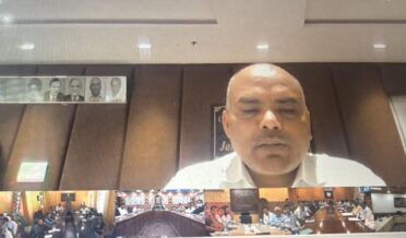 پولنگ ڈے پر رائے دہندگان کو بہتر تجربہ فراہم کرنے کی کوششیں اور اے ایم ایف کی صورتحال کا جائزہ لیا گیا ۔ چیف الیکٹورل آفیسر