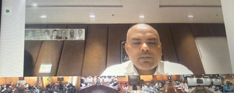 پولنگ ڈے پر رائے دہندگان کو بہتر تجربہ فراہم کرنے کی کوششیں اور اے ایم ایف کی صورتحال کا جائزہ لیا گیا ۔ چیف الیکٹورل آفیسر