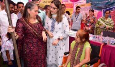 شیتل نندا نے اَکھنو ر میں عوامی دربار کی صدارت کی