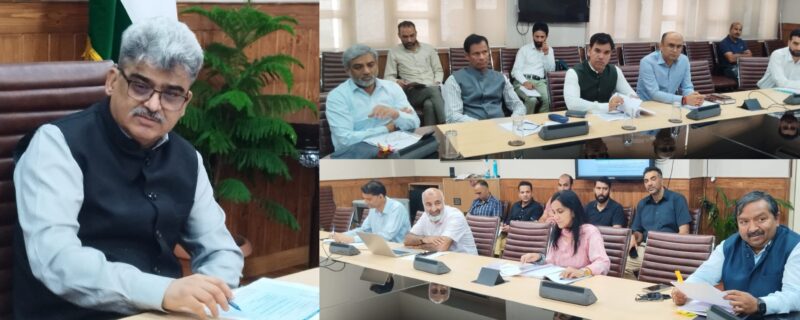 چیف سیکرٹری نے پی ایم جی کے تحت بنیادی ڈھانچہ منصوبوں کی عمل آوری کا جائزہ لیا