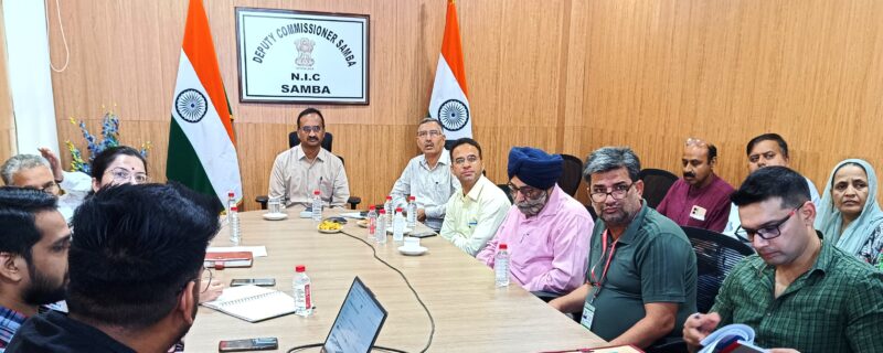 سانبہ میں اسمبلی اِنتخابات کیلئے اِی وِی ایم رینڈمائزیشن کے دوسرے دور کا اِنعقاد