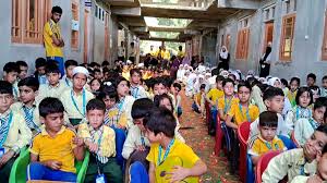 کشمیر کے سکولوں میں یوم اساتذہ جوش و خروش سے منایا گیا