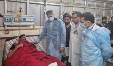 وزیرا علیٰ نے سکمز کا دورہ کیا