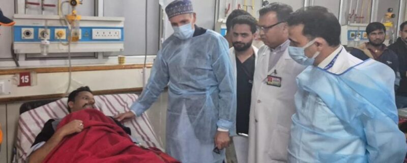وزیرا علیٰ نے سکمز کا دورہ کیا