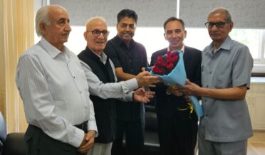 سابق جوڈیشل آفیسرز ایسو سی ایشن نے چیف جسٹس تاشی ربستن کو چیف جسٹس بننے پر مُبارک باد دی