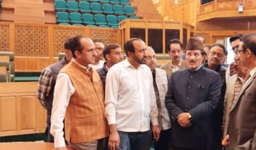 سپیکر مُبارک گُل نے قانون ساز کمپلیکس کا دورہ کیا