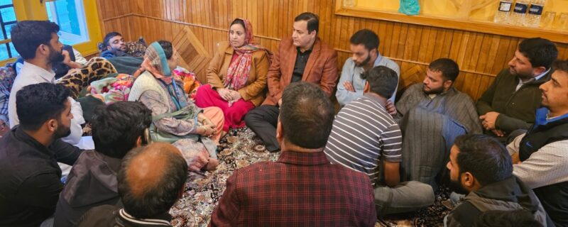 سکینہ مسعود اور جاوید احمد ڈار نے گاندربل ہلاکتوں کی مذمت کی