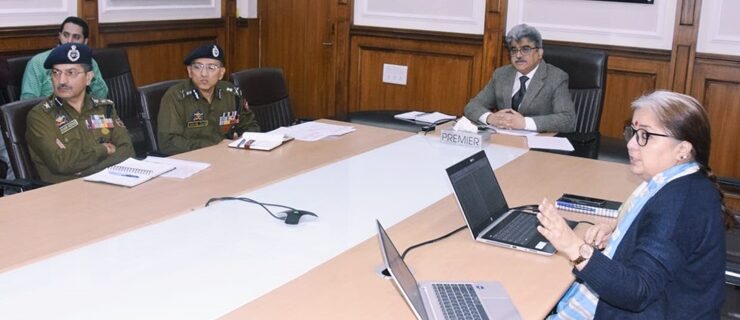 زائد اَز 5.5لاکھ اُمیدوار 4,000 کانسٹیبل کی اَسامیوں کیلئے اِمتحانات میں شرکت کریں گے