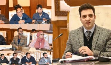 ضلع ترقیاتی کمشنر کولگام نے دھرتی آبا جنجاتیہ گرام اتکرش ابھیان کے اِنتظامات کا جائزہ لیا