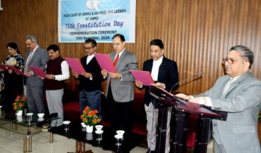 ہائی کورٹ وِنگ جموں نے ’’ یوم آئین‘‘ منایا