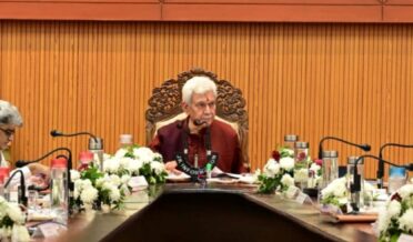 Lieutenant Governor Sh Manoj Sinha Chaired DCs, SSPs Meeting on Security & Development Projects in Jammu Division (1)