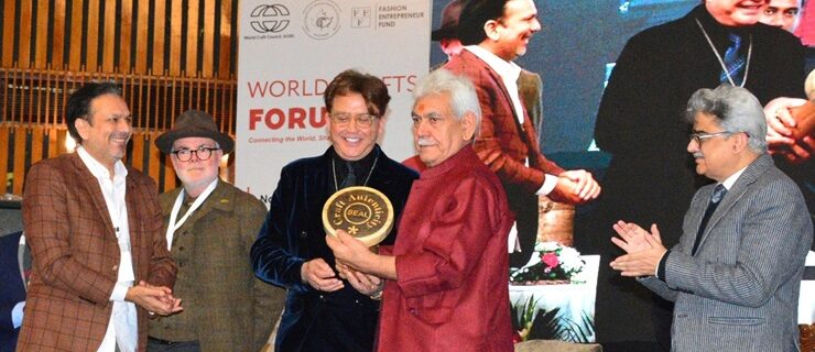 لیفٹیننٹ گورنرکی سری نگر میں ورلڈ کرافٹس کونسل کی 60 ویں سالگرہ کی تقریب میں شرکت