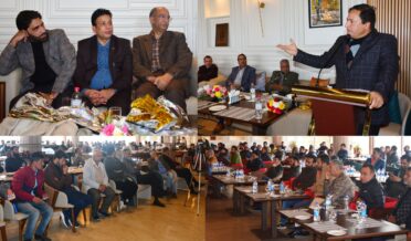 حکومت باغبانی شعبے کے فروغ اور کاشت کاروں کی فلاح بہبود کیلئے پُر عزم ہے۔ جاوید احمد ڈار