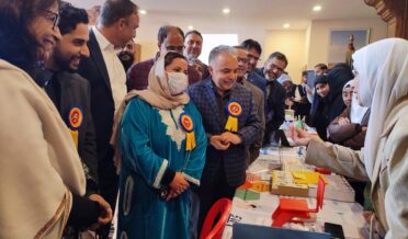 سکینہ مسعود اِیتو کا سکاسٹ کشمیر میں یوم اطفال کی تقریبات سے خطاب