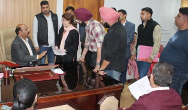 متعدد وفودنے نائب وزیراعلیٰ سے ملاقات کی