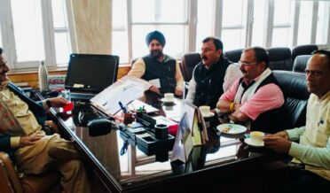 Several legislators call on Javed Rana