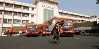 جموں کے کاروباری چیمبر کی وزیر اعلیٰ عمر سے ملاقات