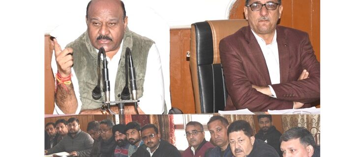 Dy CM reviews working of key Departments in Nowshera-6