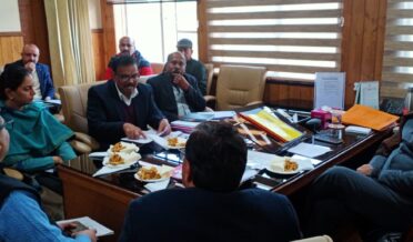 سبز چارے کی فراہمی کیلئے فصلوں کے منصوبے مرتب کئے جائیں ۔ جاوید احمد رانا