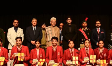 لیفٹیننٹ گورنر کا مہاویر اِنٹرنیشنل سکول کے 18ویں سالانہ تقریب سے خطاب