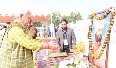 لیفٹیننٹ گورنر نے جنرل زور آور سنگھ کو اُن کے یوم شہادت پر خراجِ عقیدت پیش کیا