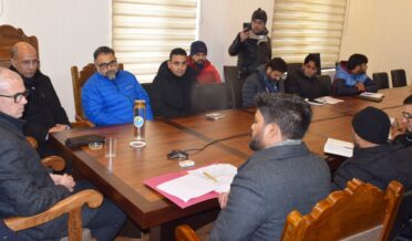 Post snowfall, CM Omar Abdullah inspects facilities at Ganderbal hospital