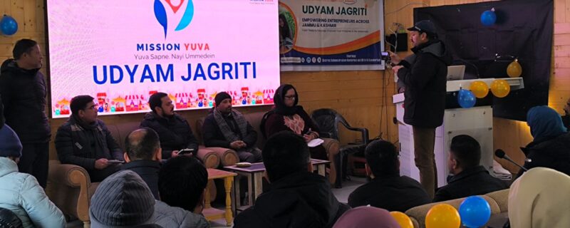 ادھیام جاگرتی مشن یووا نے جموں و کشمیر میں پنچائت سطح پر بیداری مہم کا آغاز کیا