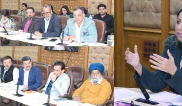 یاشا مدگل نے محکمہ سیاحت کے کام کاج کی جائیزہ میٹنگ کی صدارت کی