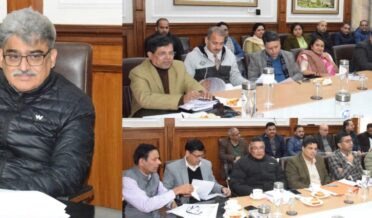 چیف سیکرٹری نے ملازمین کے مسائل کو انتظامی سربراہوں کے ساتھ اٹھایا